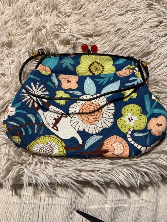 Source Unknown Handbags - Source Unknown Blue Floral Kiss-Lock Wristlet Clutch